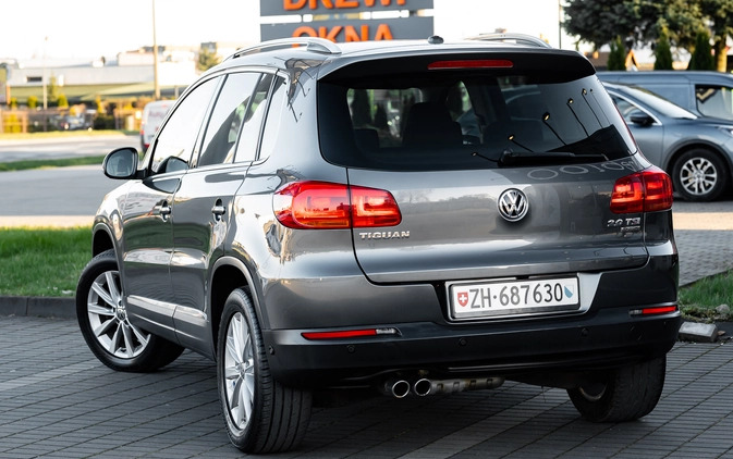 Volkswagen Tiguan cena 49900 przebieg: 215000, rok produkcji 2013 z Piwniczna-Zdrój małe 781